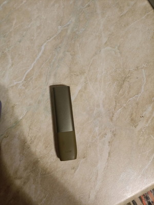IQOS electronic cigarette like new, slightly used, missing top cover