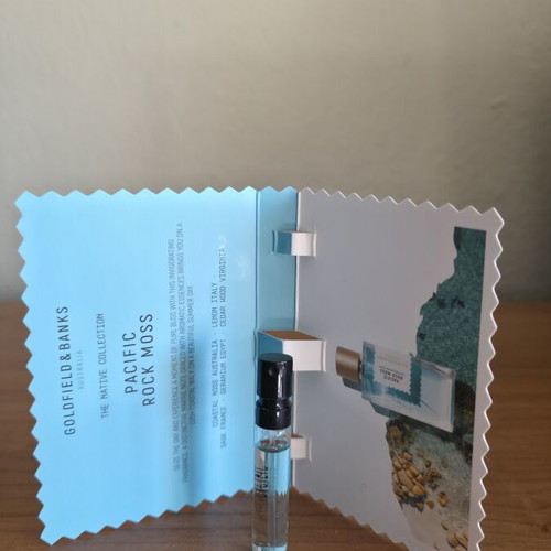 Sample set of 6 niche perfumes like new