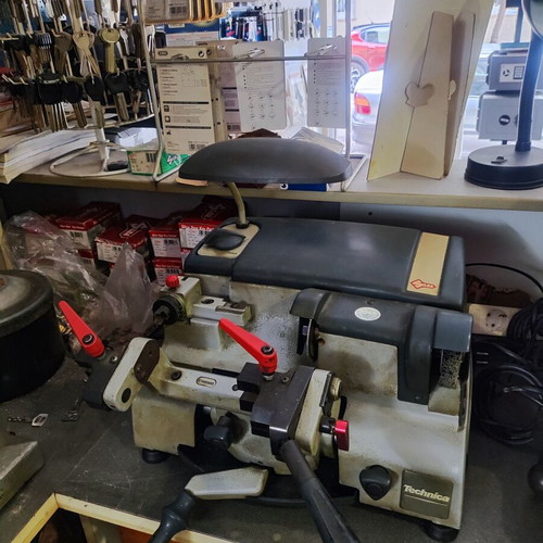 Professional Key Copying Equipment set used, 3 machines