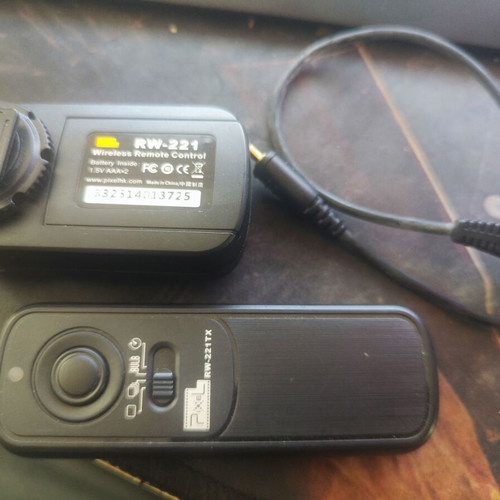Pixel Oppilas RW-221 Wireless Shutter Release for Nikon like new