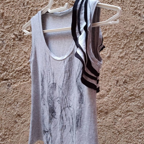 Women's elastic t-shirt XS grey with ruffle new