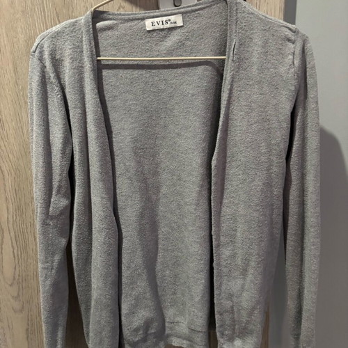 Women's cardigan used S/M gray with small hole