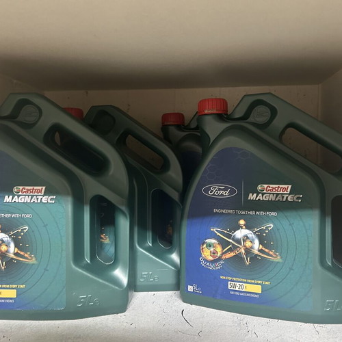 Castrol Magnatec 5W-20 synthetic engine oil 4x5L new