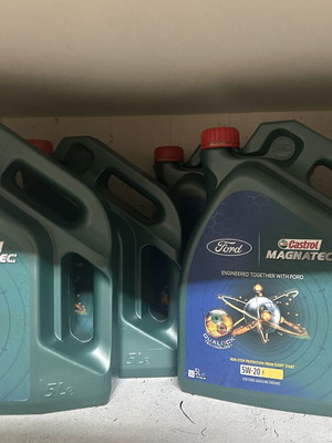 Castrol Magnatec 5W-20 synthetic engine oil 4x5L new