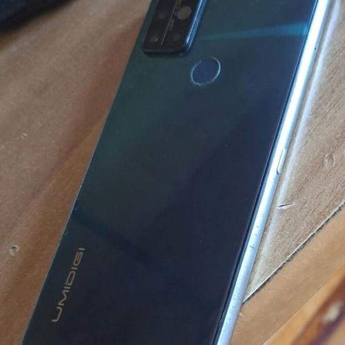 Umidigi A9 Pro smartphone used, 4GB RAM, 64GB, screen needs replacement