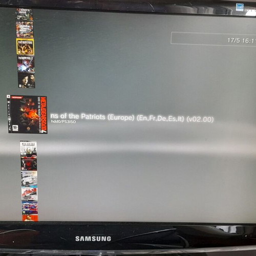 PlayStation 3 Slim 500GB HDD with many games and arcade emulators, like new