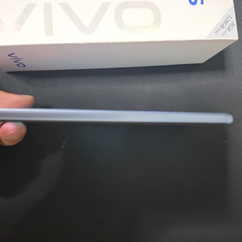 Vivo Y33s smartphone 128GB