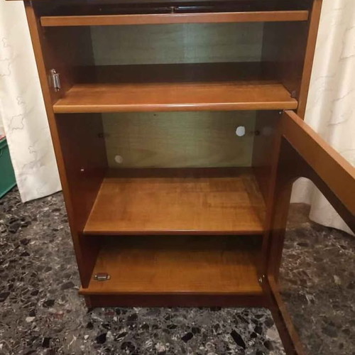Vintage TV and Hi-Fi cabinet with 360° rotating base, walnut, like new