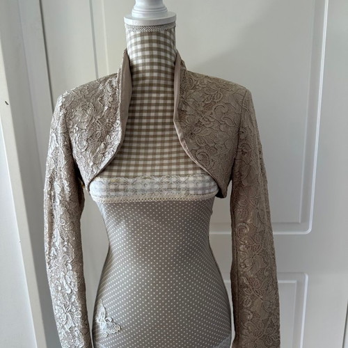 Jacket new lace champagne short from Flash store