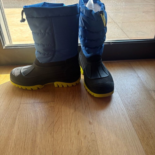 Hanki CMP No.35 Kids Snow Boots like new