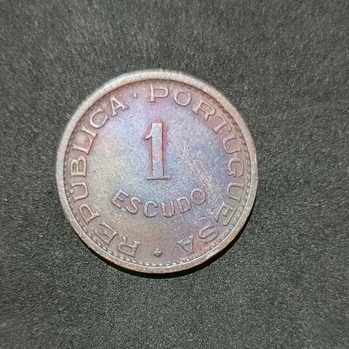 Angola 1 Escudo Coin 1963 used with Rainbow Patina