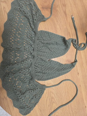 AGEL Knitwear knitted khaki crop top like new