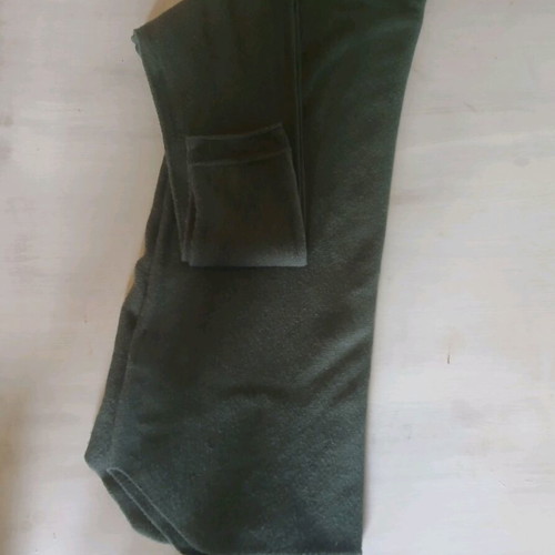 BSB knitted set like new, size medium, green