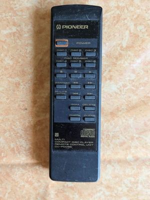 Pioneer Multi Compact Disc Player Remote Control Unit CU-PD068 like new