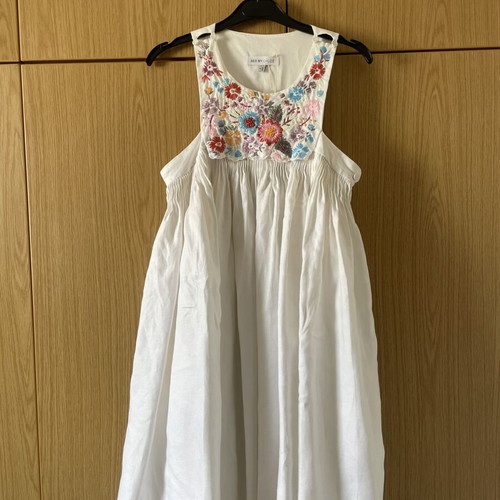 See by Chloé white dress with colorful floral embroidery like new