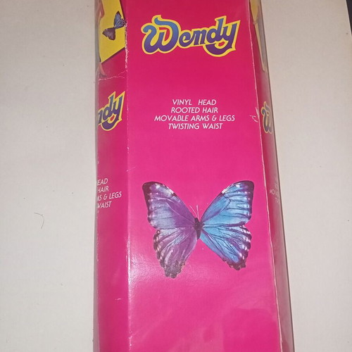 Wendy doll 90s like new, bride