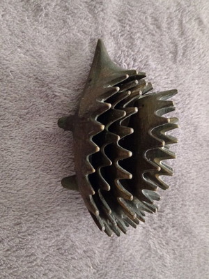 Vintage hedgehog-shaped ashtray like new