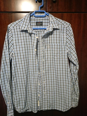 Funky Buddha men's shirt small like new, white and blue