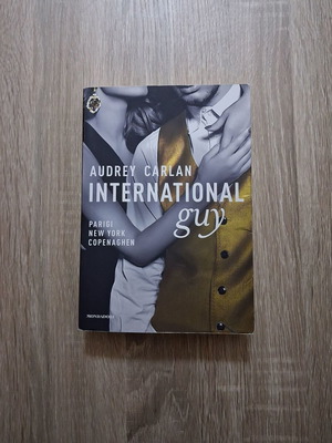 Book International Guy by Audrey Carlan new, Italian novel