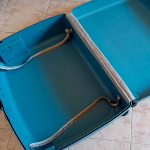 Plastic Waterproof Suitcase Large 53×73 New