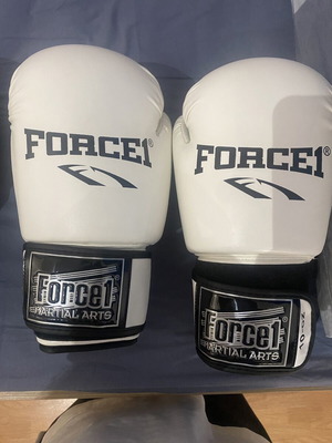Γάντια πυγμαχίας Force1 για kickboxing