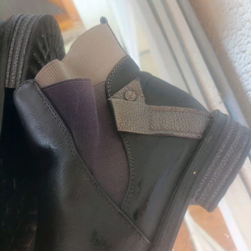 Black ankle boots size 40 like new