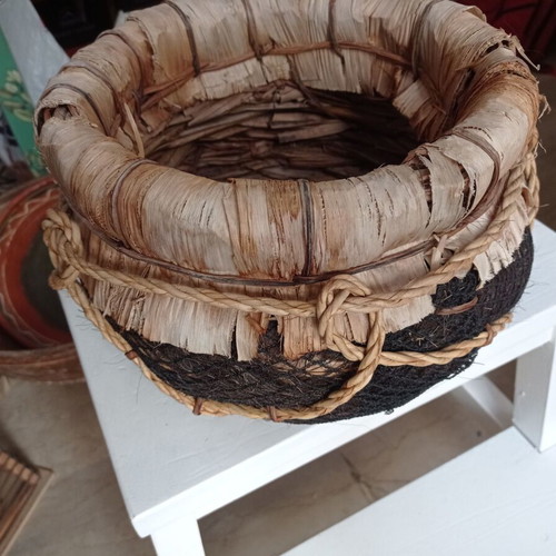 Decorative basket used for magazines