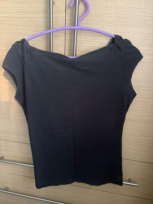 Nike shirt medium used, black