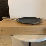 Tupperware crepe pan new