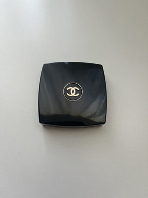 Chanel Ombre Premiere Longwear Powder Eyeshadow 907 Cuivre Lamé like new