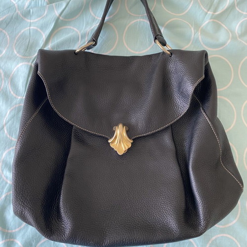 Luana Italy leather black handbag like new with gold clasp