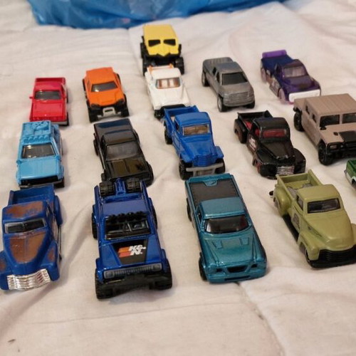 Hot Wheels toy trucks and cars like new