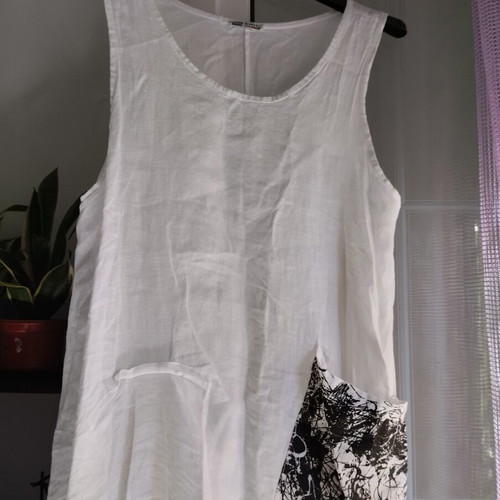 Linen long dress new, boho style, size XL, black and white