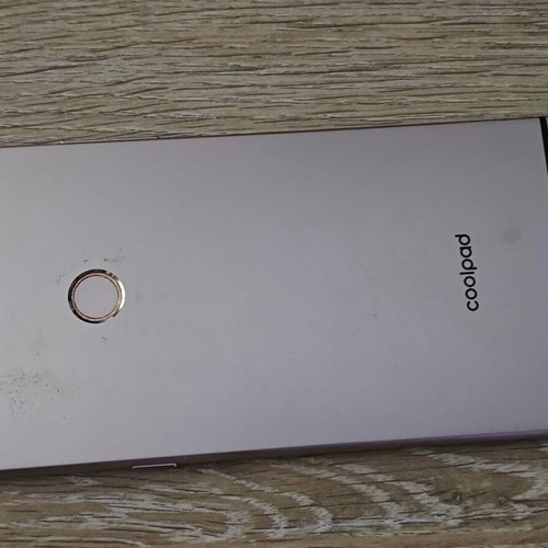 Mobile Phone 5.5'' 4GB RAM 64GB ROM used with case, Rose Gold