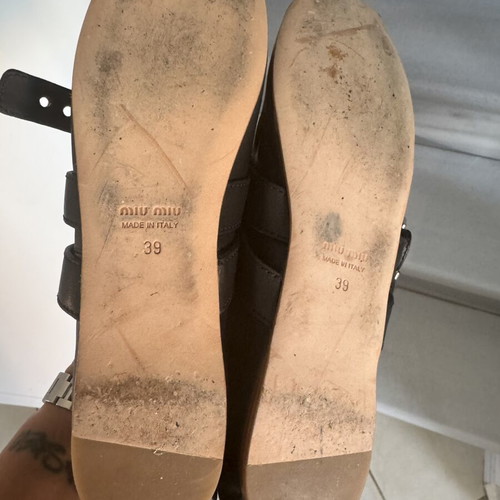 Miu Miu ballet flats like new, buttery soft lambskin, size 39, black