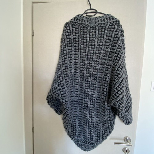 Fornarina cardigan one size new, gray and black