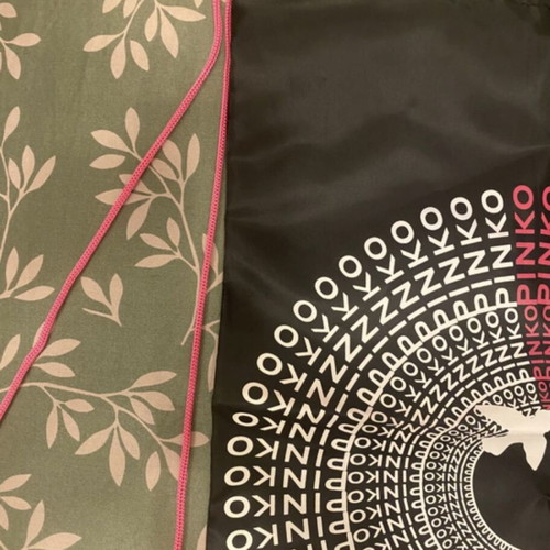 Pinko dust bag like new, black and pink