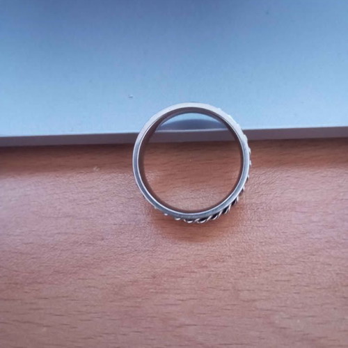 Titanium ring used, diameter 3cm