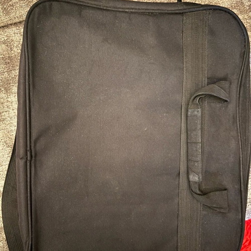 Trust TR-25245 laptop bag 16" like new, black
