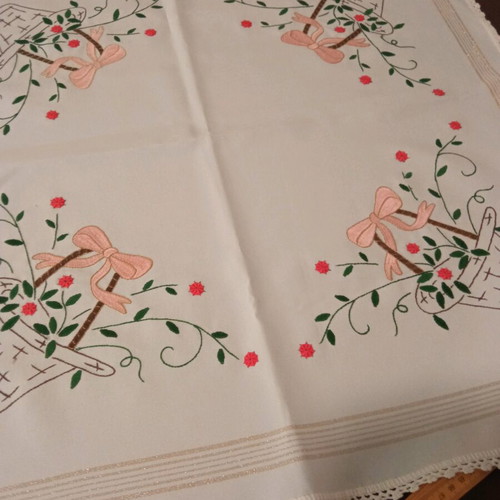 Handmade embroidered tablecloth like new, 75 cm side