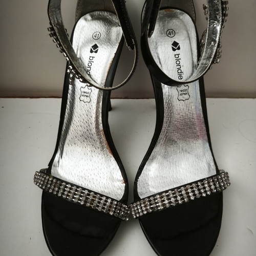 Sandals with rhinestones size 41 like new, black and silver