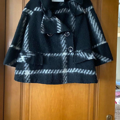 Three-quarter checkered coat used, size M, black