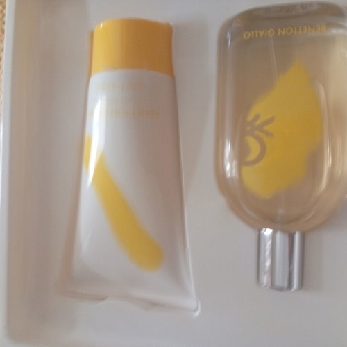 Benetton Giallo perfume set 100 ml and 150 ml shower gel new