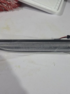 Ford Mondeo Mk4 Indicator LED Dynamic (L) new unused