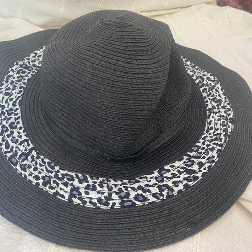 Marks & Spencer ladies black animal print beach hat