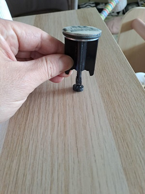 Sink stopper like new, adjustable height