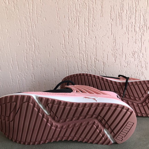 Puma Pacer Future sneakers, black and pink