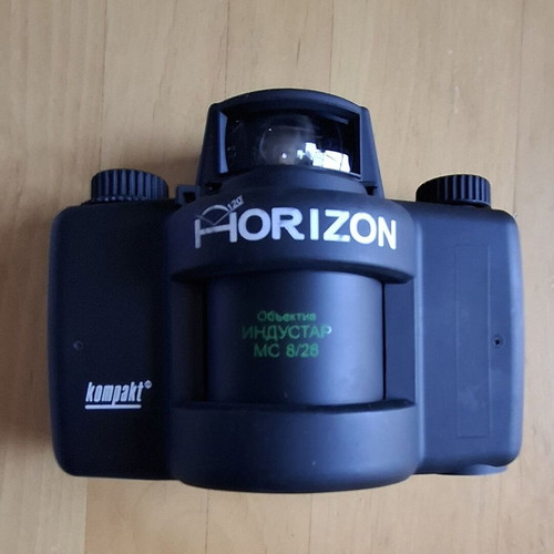 Lomography Horizon 35mm panorama camera