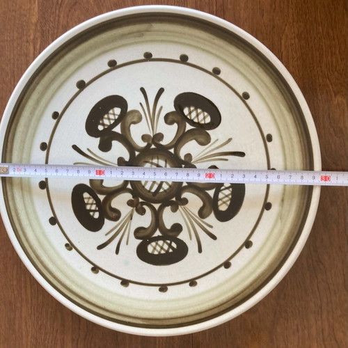 Large Keramikos Plate like new, 30 cm diameter