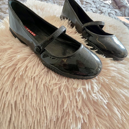Prada patent leather ballerinas as new